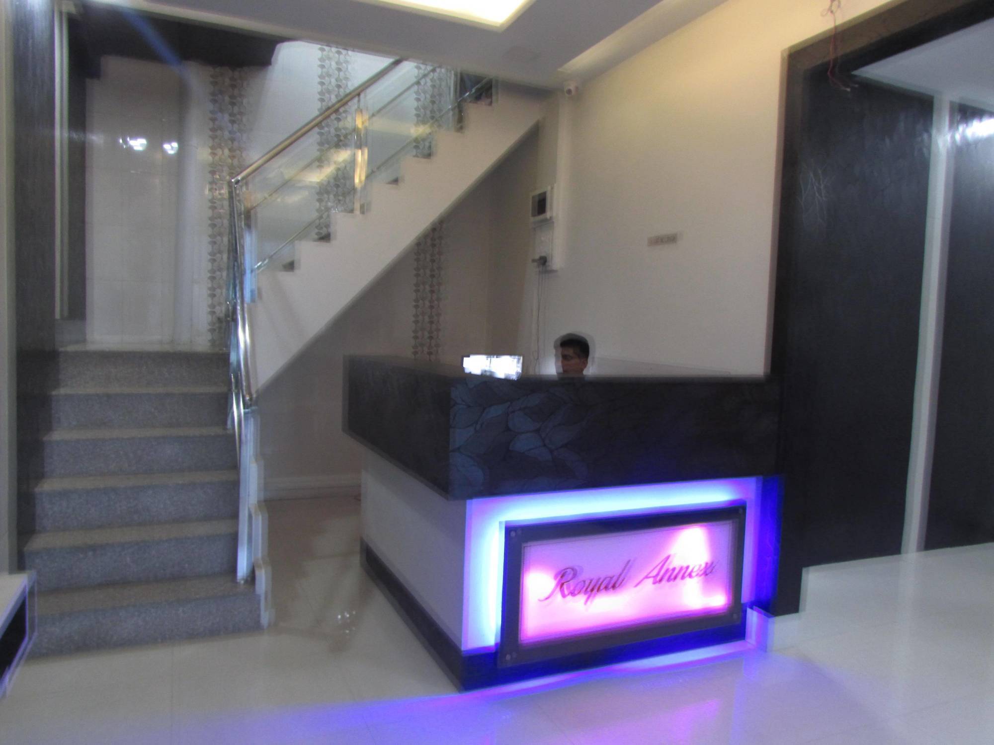 Royal Annex Hotel Mumbai Bagian luar foto